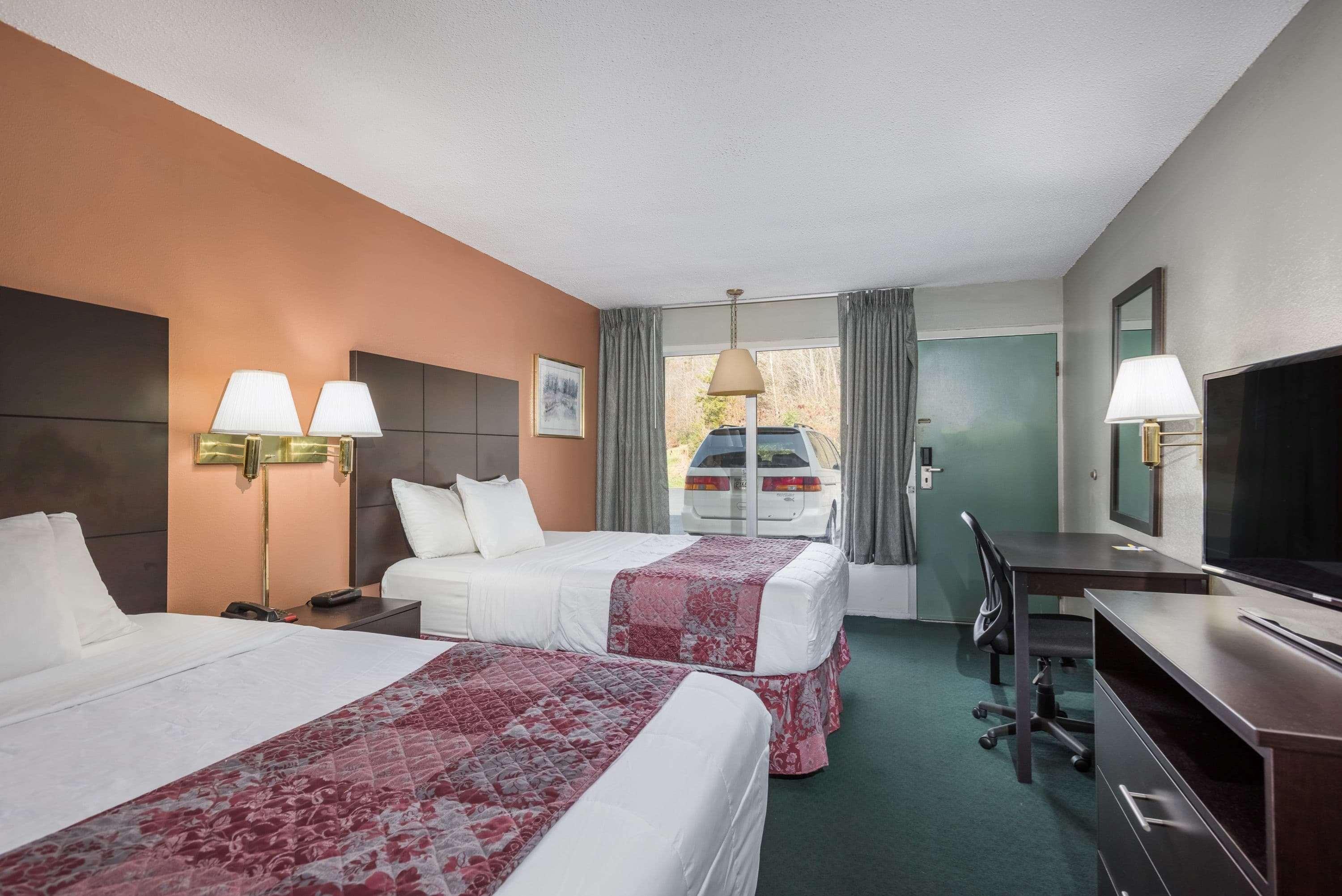 Days Inn By Wyndham Jellico - Tennessee State Line Bagian luar foto