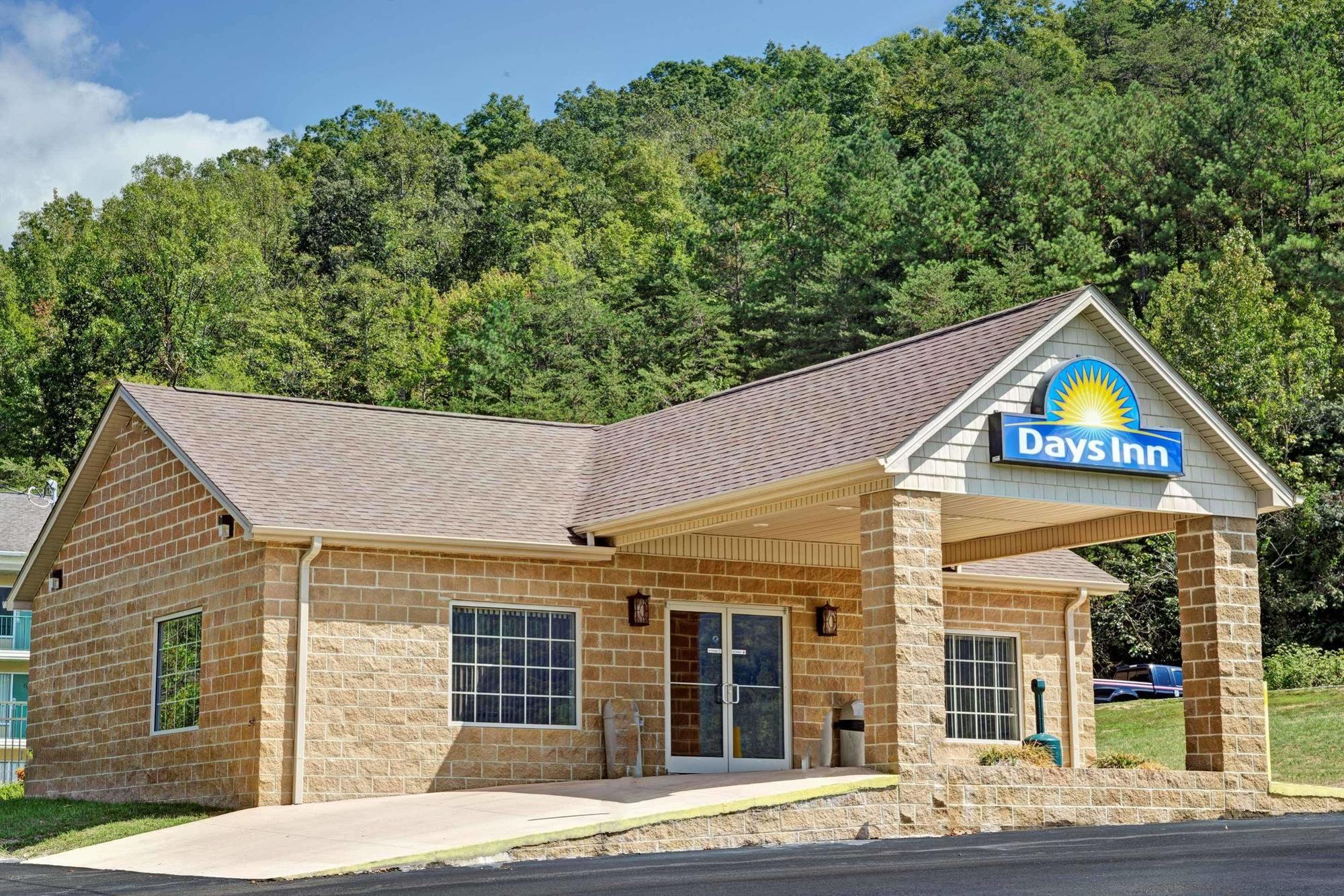 Days Inn By Wyndham Jellico - Tennessee State Line Bagian luar foto